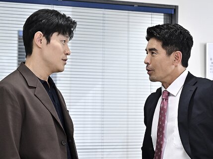 リブート4話 真北正親（伊藤英明）と鈴木亮平