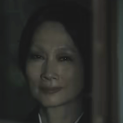 余貴美子